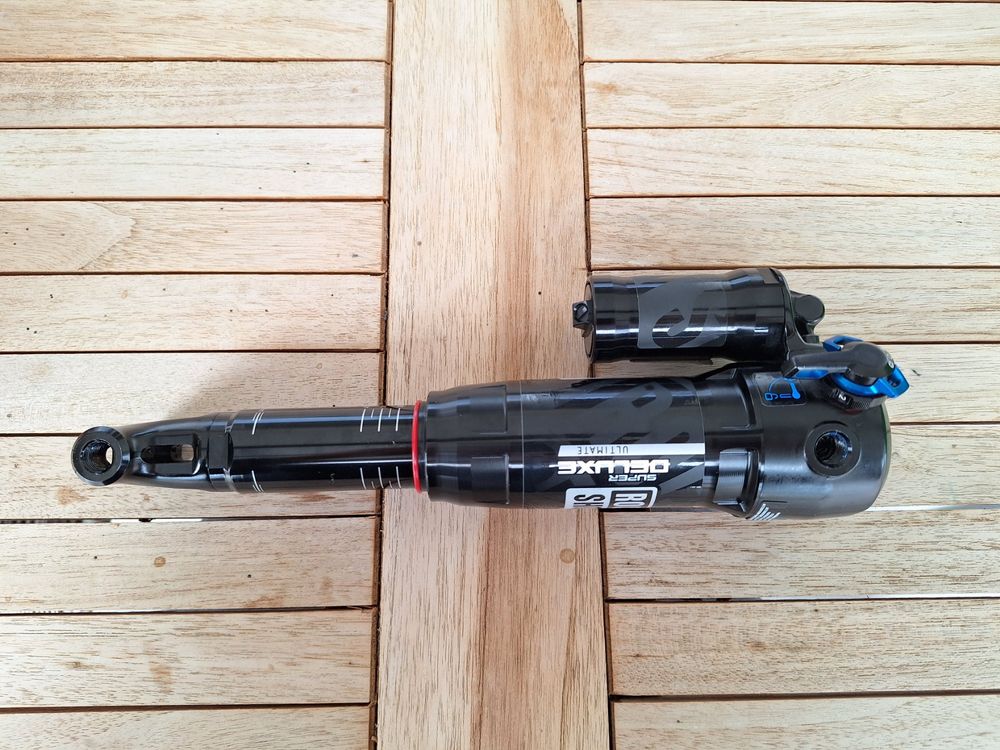 RockShox Ammortizzatore Posteriore RCT Super Deluxe con Albero passante-230 x 57,5 mm, Medio Reb/Comp, soglia di 300 kg, Trunnion Unisex Adulto, Nero, Unica
