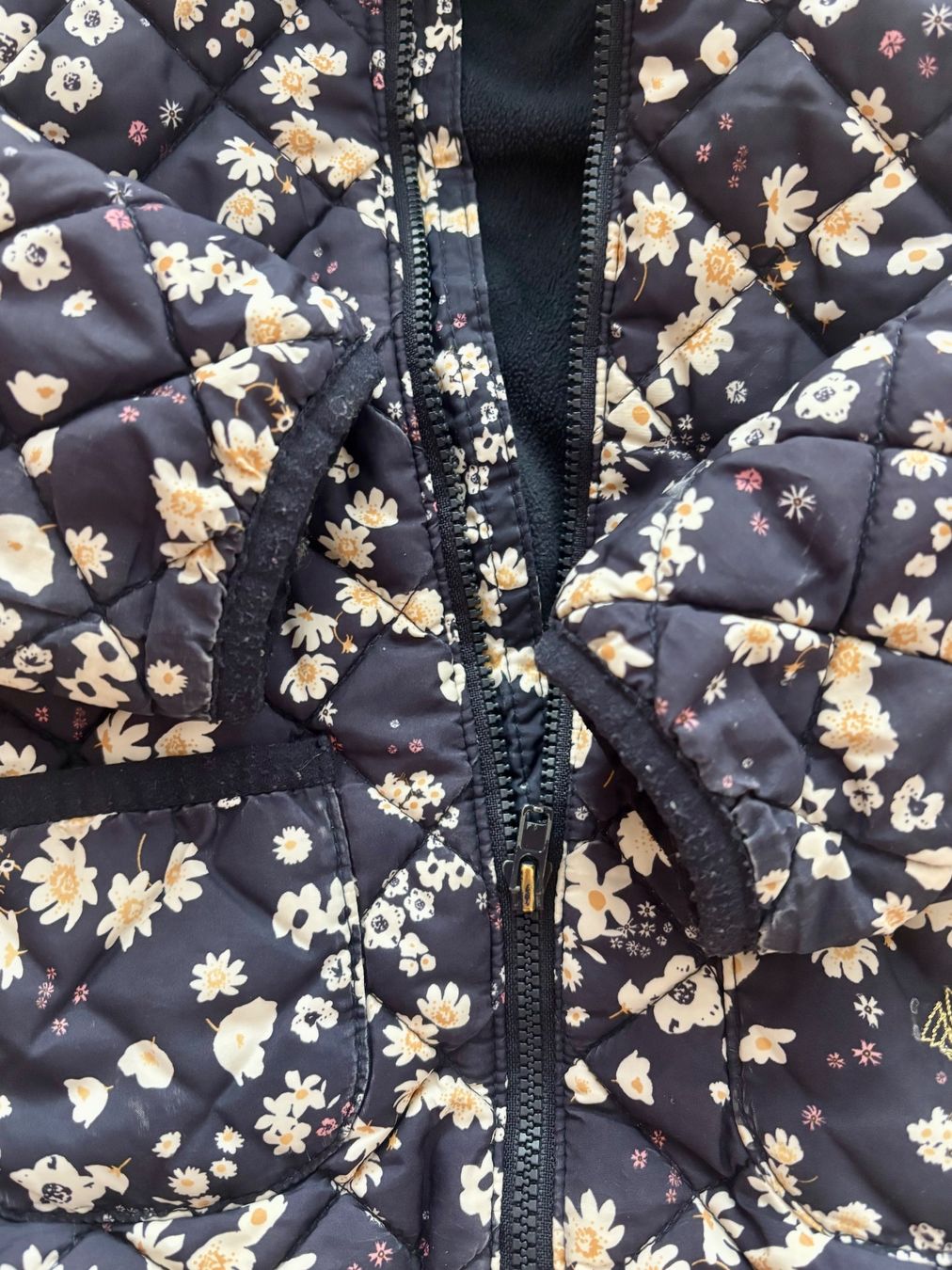 Petit Bateau Giacche & Cappotti: Petit Bateau Steppjacke mit Blumenmuster gebraucht – Usato da Uitikon Waldegg venduto da SueBue 2