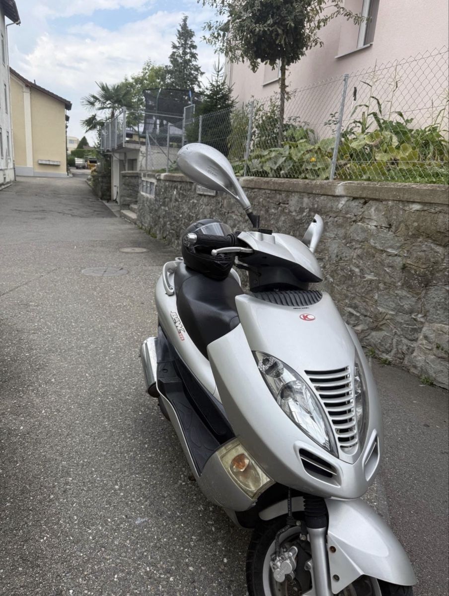 Kymco Scooter: Motorrad – Usato da Ebikon venduto da end_vs7w 2