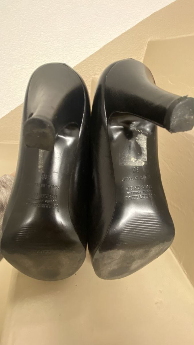Scarpe da donna: Valverde Lederpumps 38 – Usato da Magden venduto da Gondwina 3
