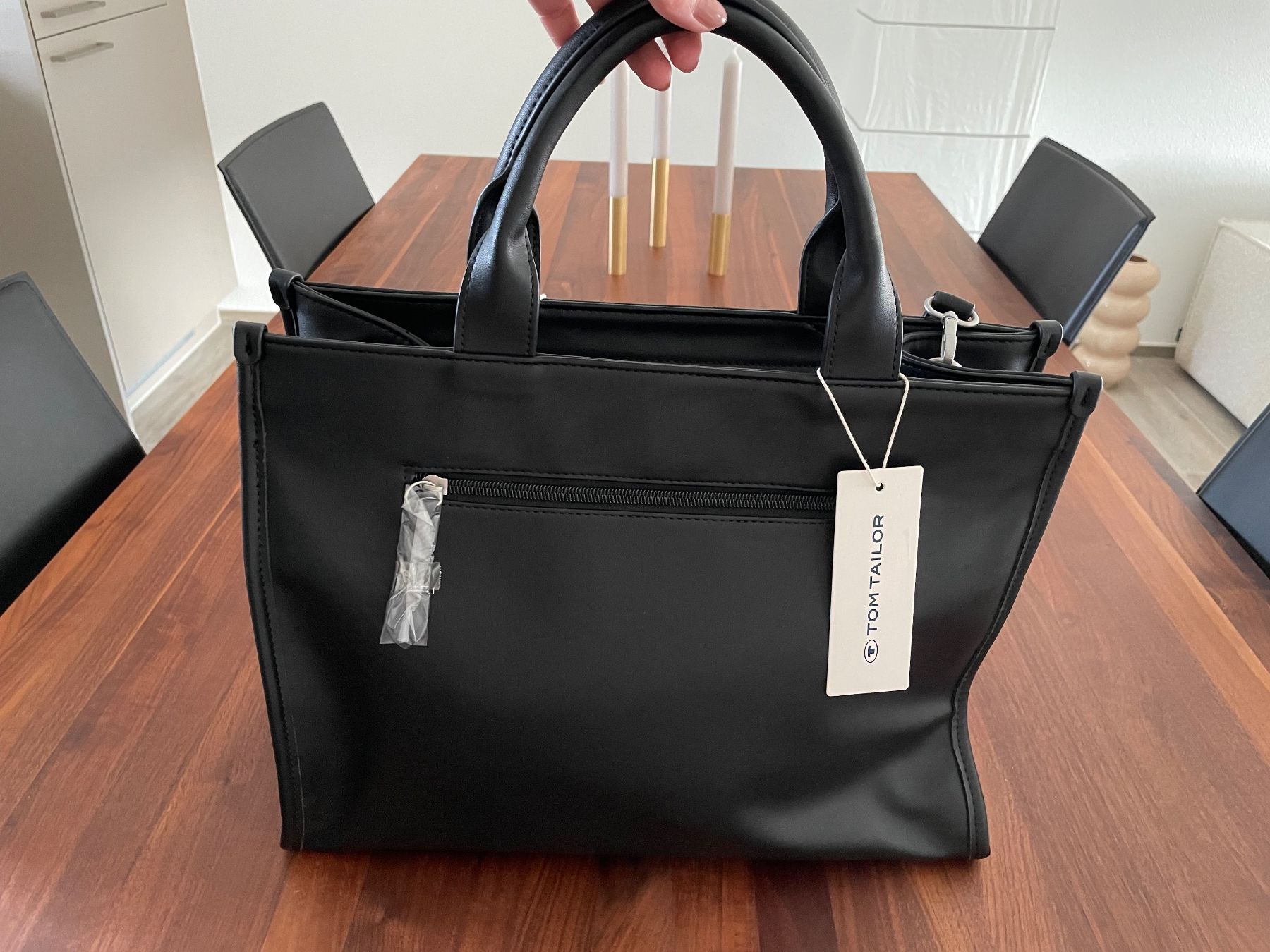 Tom Tailor Borse da donna: Tom Tailor Handtasche - neu mit Etikett – Nuovo e nell'imballaggio originale da Zürich venduto da lor_dqv8 2