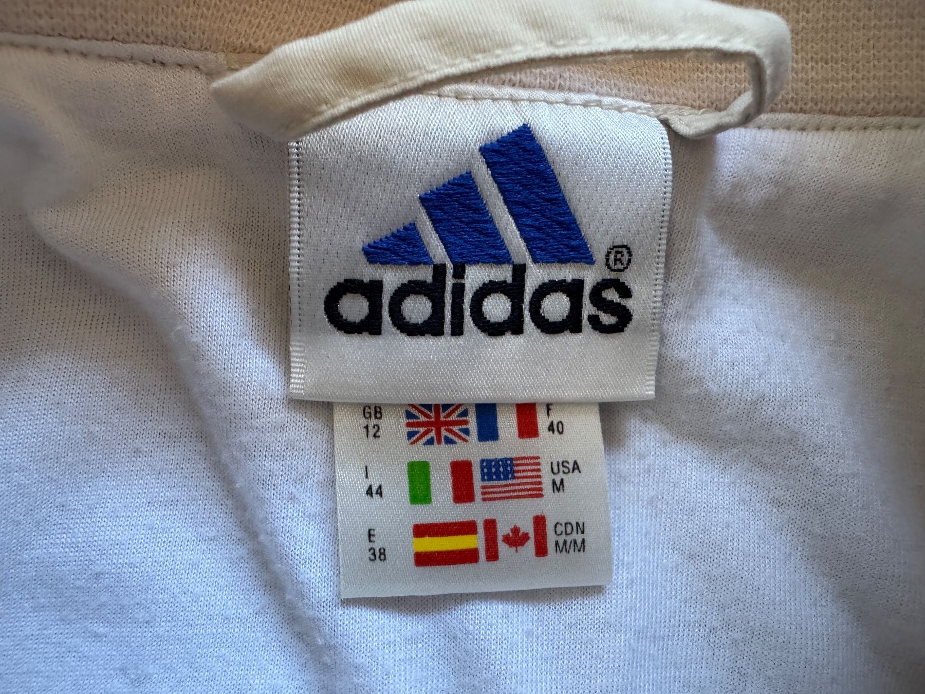 Adidas Giacche: Vintage Adidas Jacket Sz M – Usato da Neuchâtel venduto da _Easy_to_Find_ 2