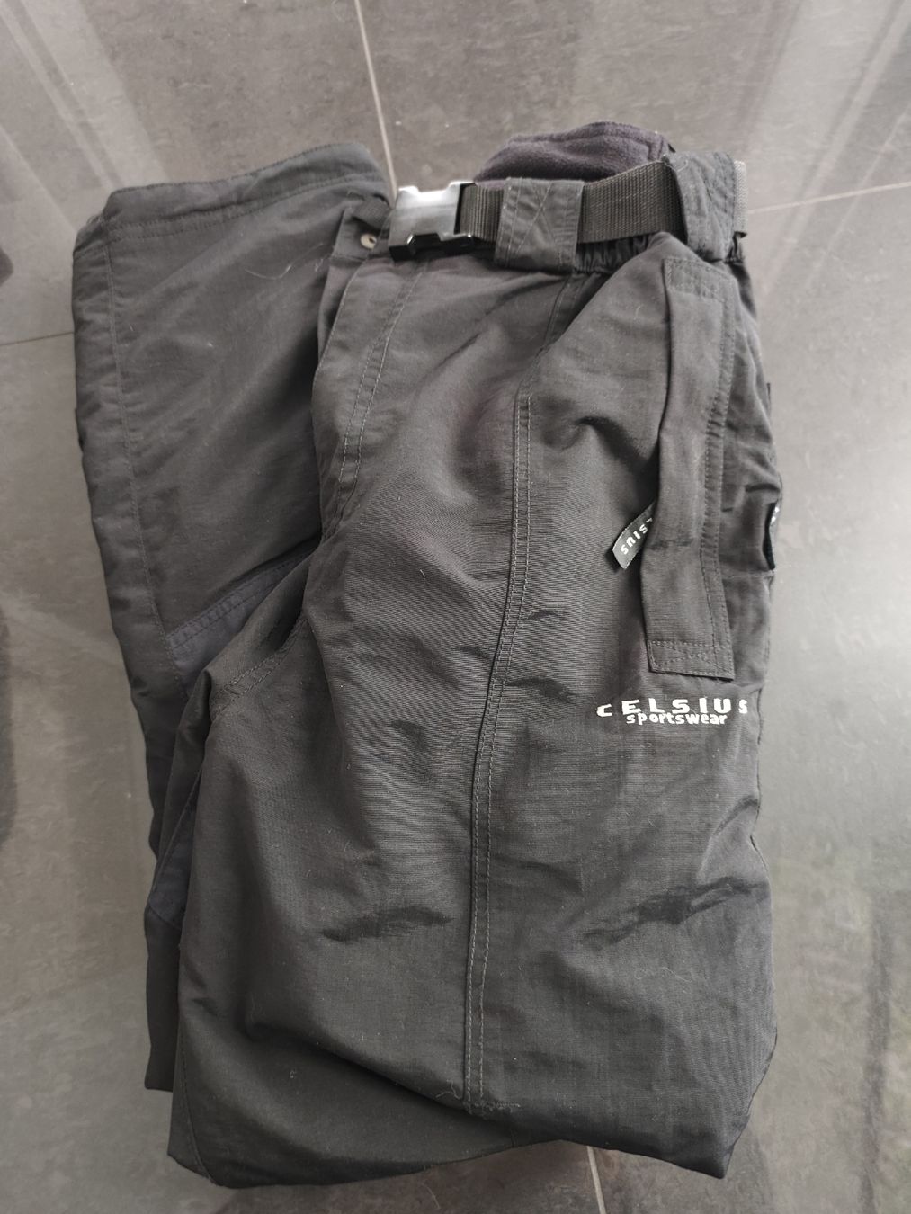 Pantaloni: Celsius Skihose Gr. M – Usato da Muhen venduto da Jackyw