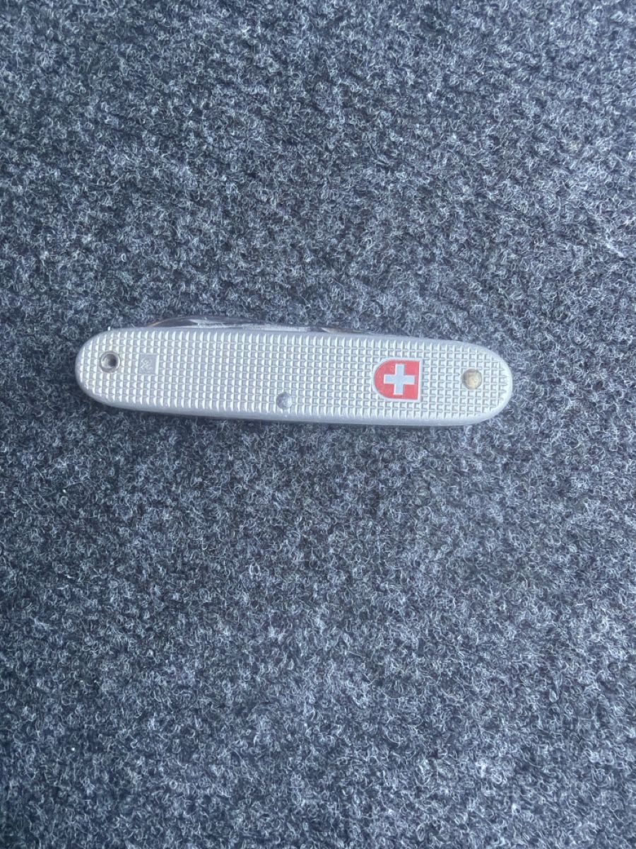 Victorinox Coltelli tascabile: Victorinox Militär Messer 84 – Usato da Schlieren venduto da Luxury.Time