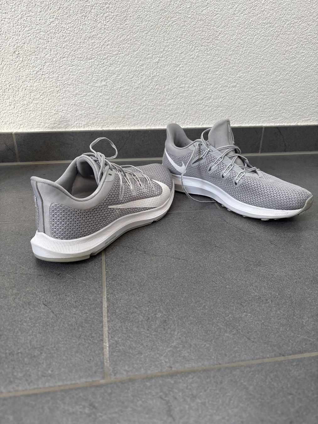 Scarpe da uomo: Nike Quest – Usato da Reinach AG venduto da fen_7lny