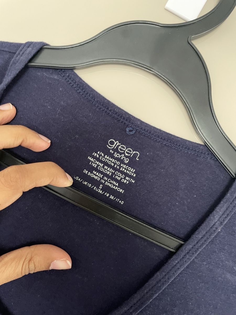 Top: Green spring breastfeeding friendly top – Usato da Rüschlikon venduto da Sukhi_H 1
