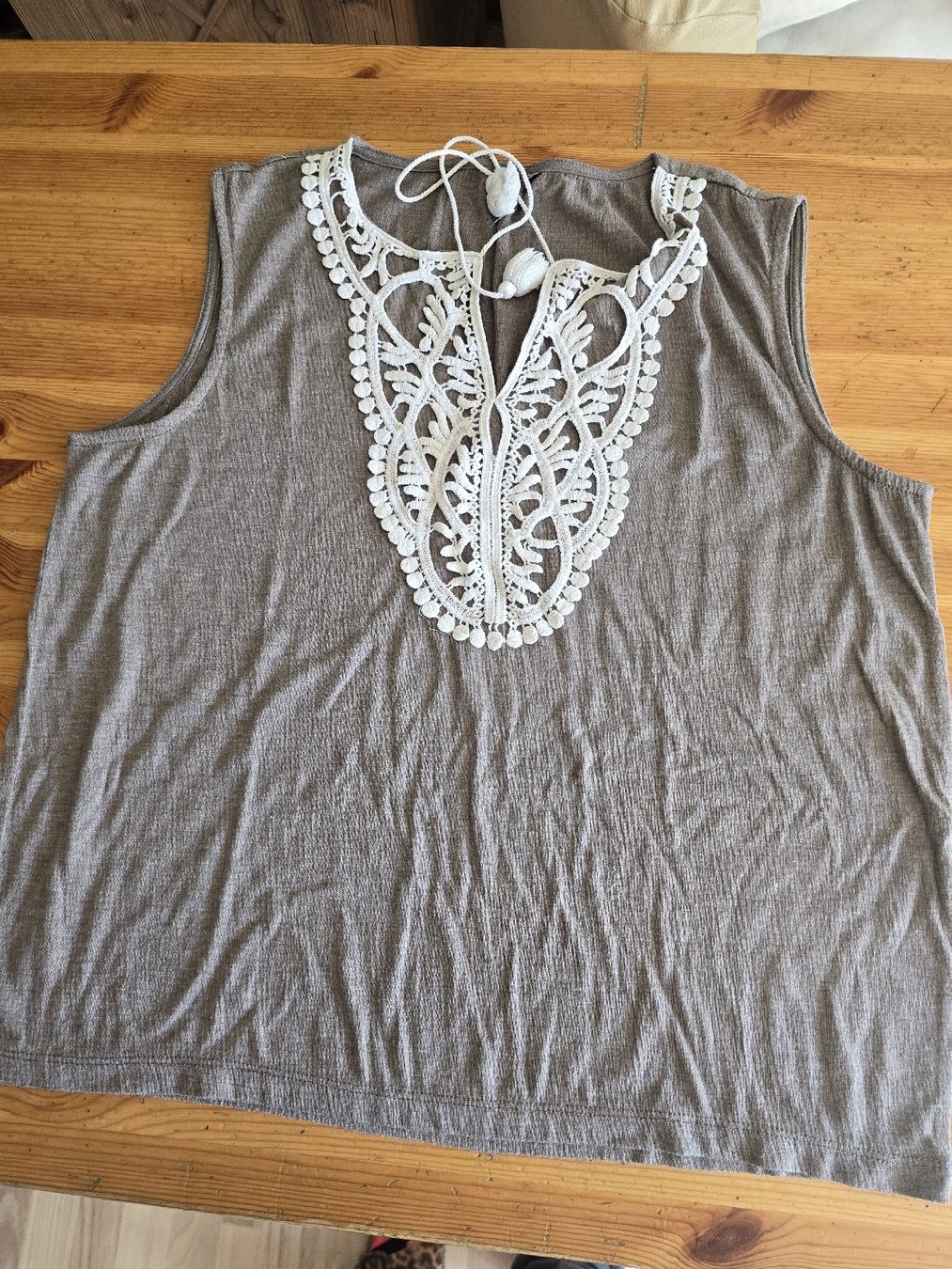 Camicette, T-shirt & Top: t shirt – Nuovo (secondo la descrizione) da Matten b. Interlaken venduto da sonnyboy22