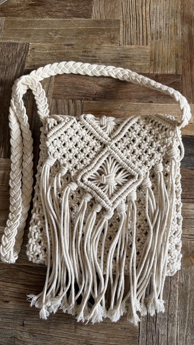 Borse da donna: Handgemachte Makramee Tasche "Aegean Boutique" – Nuovo (secondo la descrizione) da Oberrüti venduto da Shira69