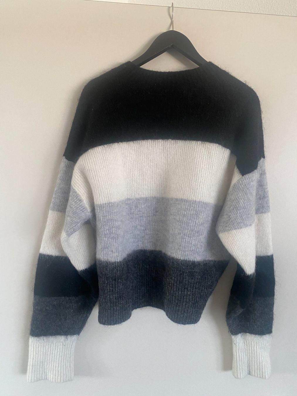 Maglioni & Felpe: Gestreifter Mohair, Wool Pullover Grösse M – Usato da Zürich venduto da Pianodunst 2