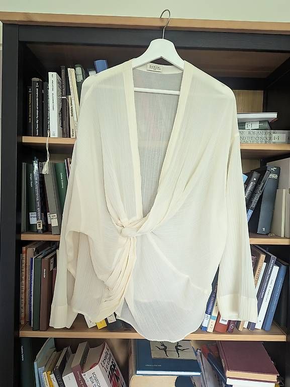 Camicette: Guaja Studio Esme Draped Silk Twist Blouse S/M – Usato da Zürich venduto da lin_6dtc 4