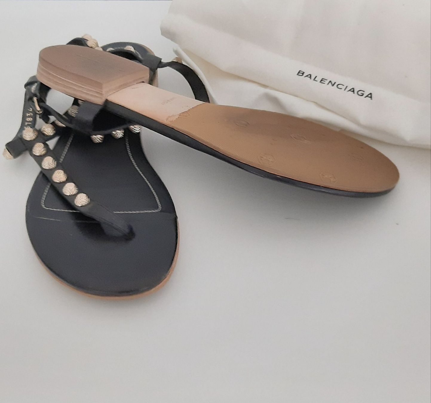 Balenciaga Damenschuhe: Balenciaga Sandalen schwarz Gr. 40 – Gebraucht aus Rupperswil von jur_5ywx 1