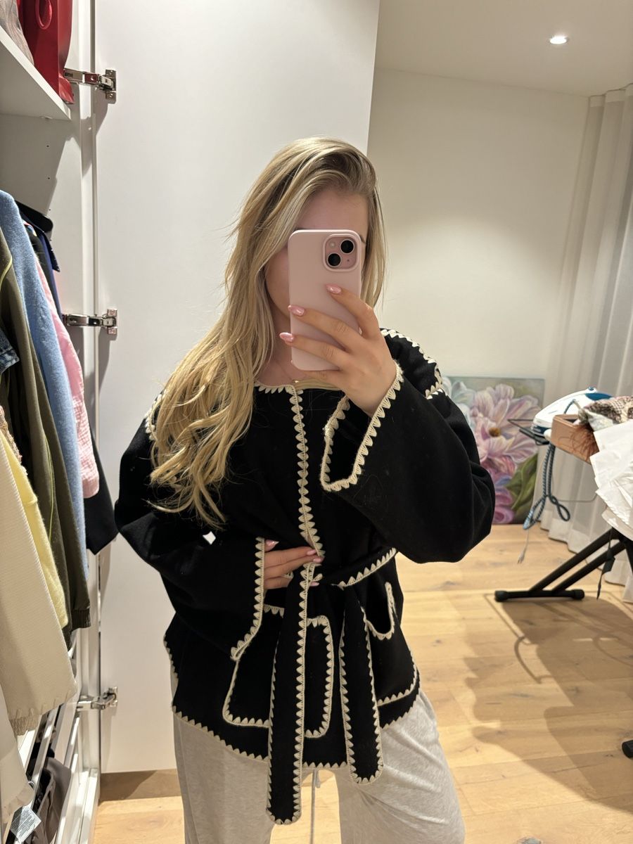 Only Cappotti: Strickjacke Only schwarz weiss mit Bindegürtel Grösse M – Nuovo (secondo la descrizione) da lenzburg venduto da Micky30 6