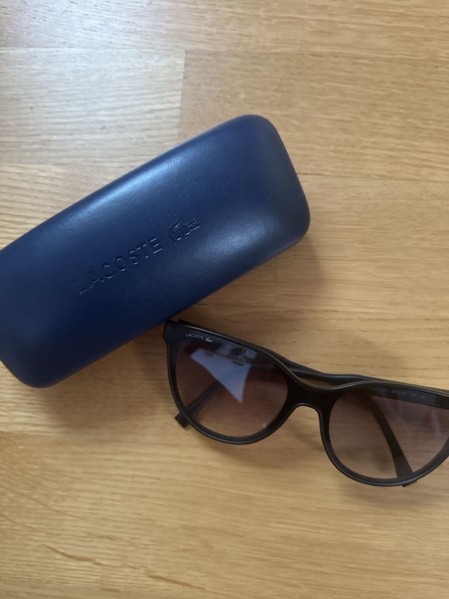 Lacoste Brillen & Gläser: Lacoste Sonnenbrille – Gebraucht aus Romanshorn von si-01