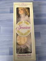 porcelain Doll Puppe