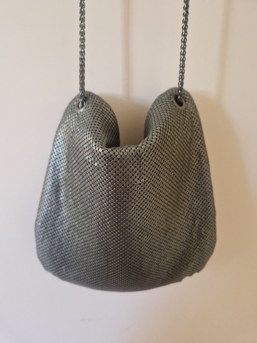 Borse da donna: Sac à main argenté avec franges – Nuovo (secondo la descrizione) da Lausanne venduto da nay_km7s 1