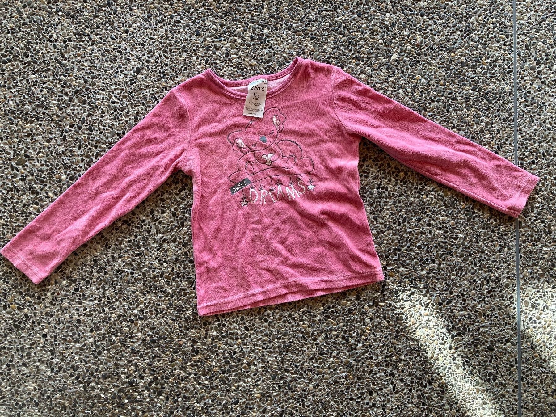 Pyjamas & Ähnliches: Samt / Nicki Pyjama / Schlafanzug Koala, Gr. 122 – Gebraucht aus Aetingen von Nadinsky 1