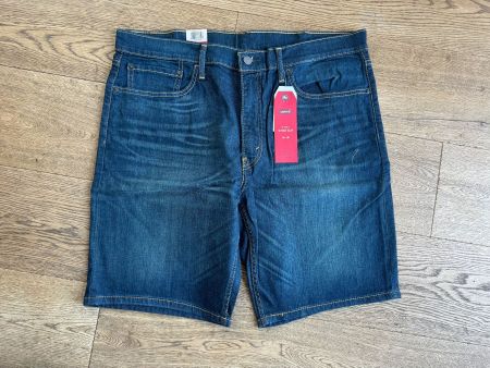 Jeans, Shorts, Levis //NEU// 38