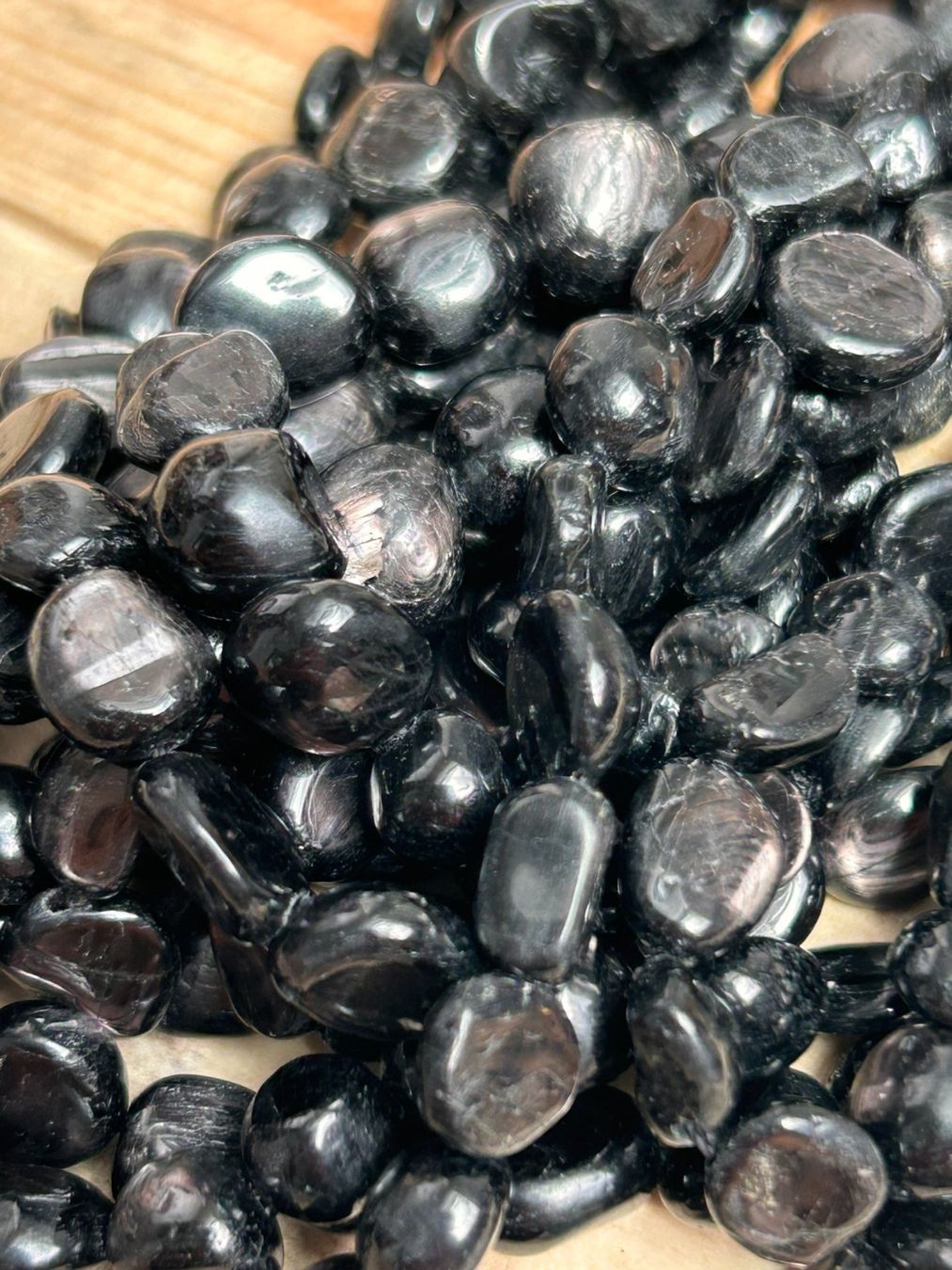 Pietre preziose: Strang echte Hypersthene Nuggets / stone 6-8 mm – Nuovo e nell'imballaggio originale da Niederrohrdorf venduto da Ytobi 2