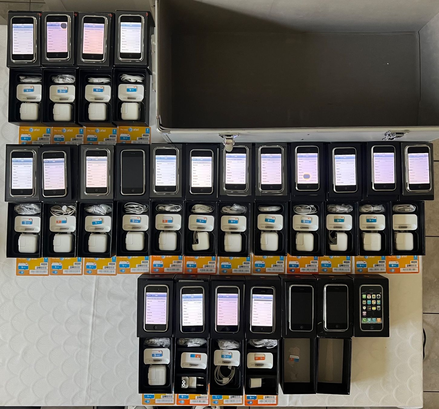 Apple Telefoni cellulari / Smartphones: 📱Apple iPhone📱2G📱1. Generation📱23 Stück📱16 GB📱MA384LL – Difettoso da Basse-Nendaz venduto da Diablo132 1