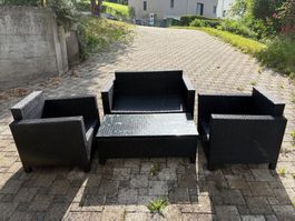 Garten Sitzgruppe Rattanstil schwarz 3 Teile mit Tisch gu...
