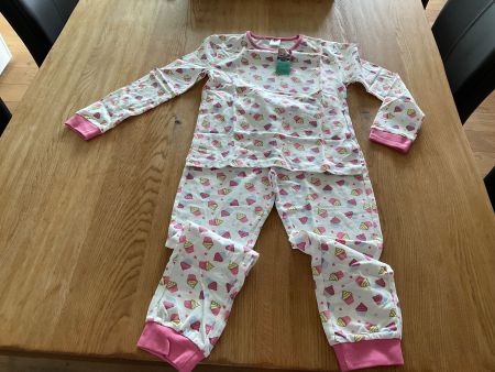 Kinder - Pyjama Gr.122/128  Fabrikneu mit Etikett