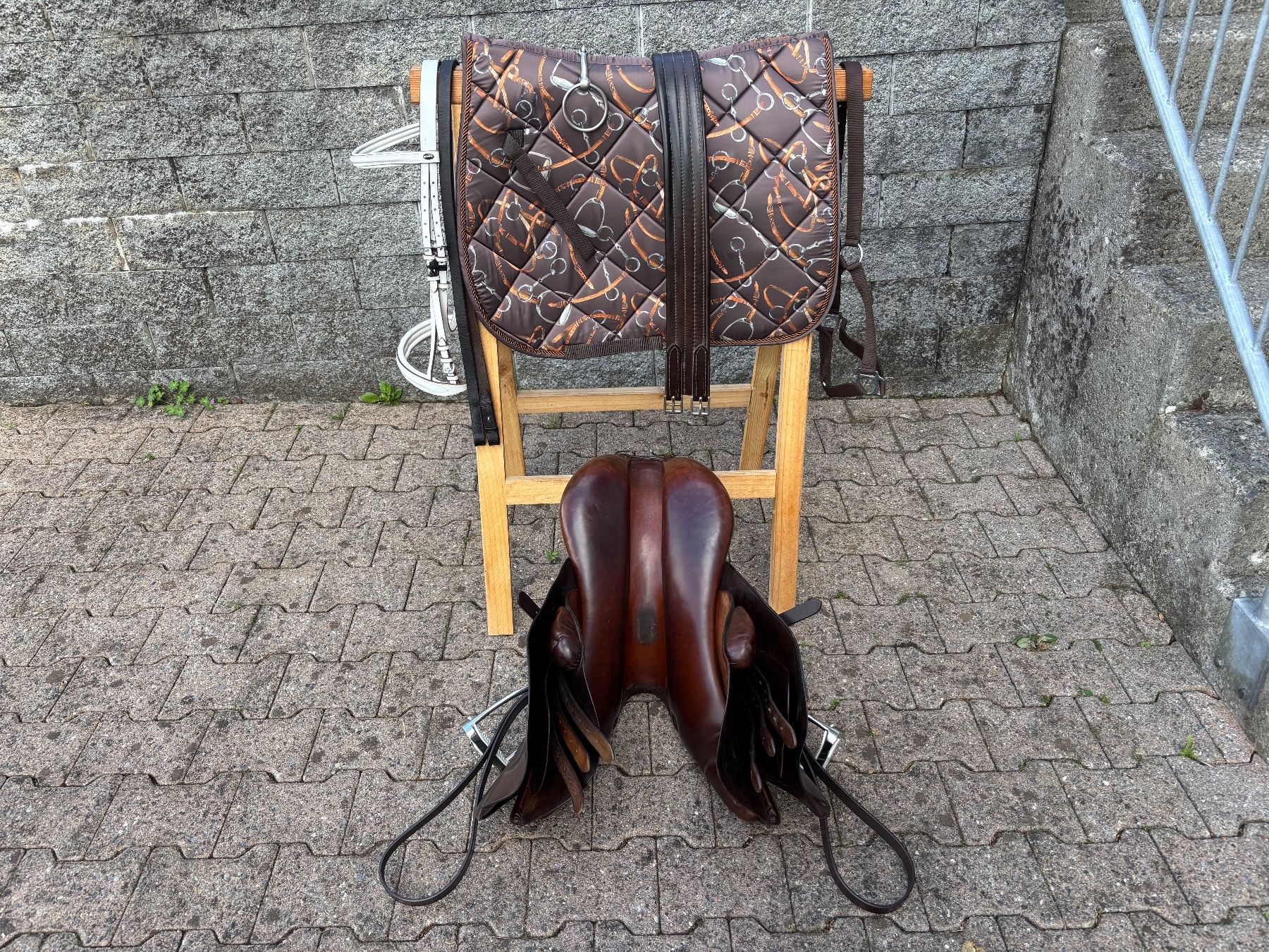 Selle & Accessori: schöner Vielseitigkeitssattel von E. Nyffenegger Bern – Usato da Feldbach venduto da Fea1 9