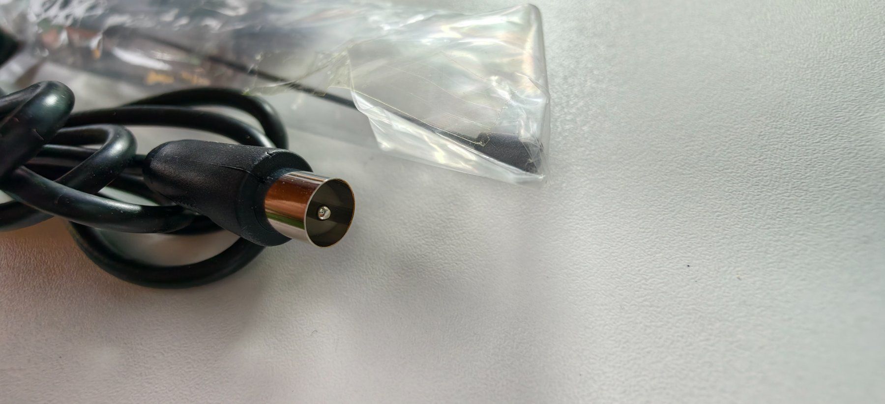 Radiocomunicazione: TechniSat DigiFlex TT6 Stabantenne, Zimmerantenne, DVB-T – Nuovo e nell'imballaggio originale da Wettingen venduto da Sheriff9 4