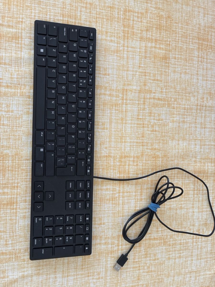 Hewlett Packard Claviers: Keyboard HP C4911A with Numeric Keypad USB Black – Neuf (Voir description) à Basel par dal_r7dw