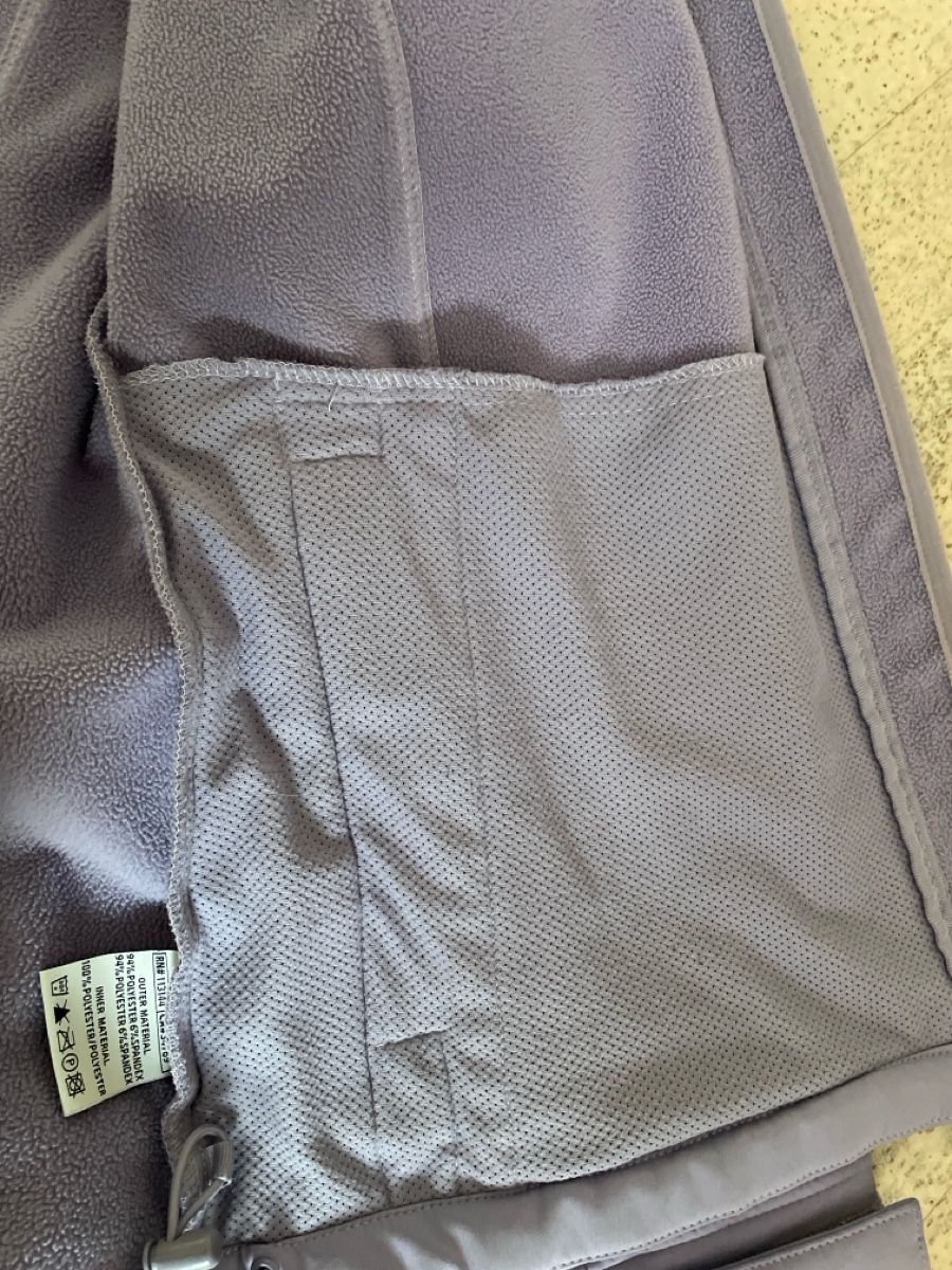Kappa Giacche: Frauen-Softshell Jacke Grösse L – Usato da Thun venduto da Kfroeschli 2