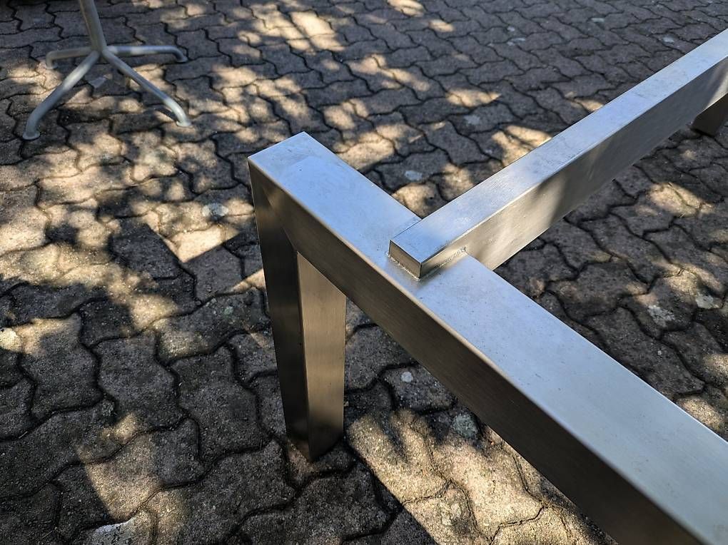 Sonstiges Mobiliar: Tischgestell Chromstahl – Gebraucht aus Sursee von Buholz0 2