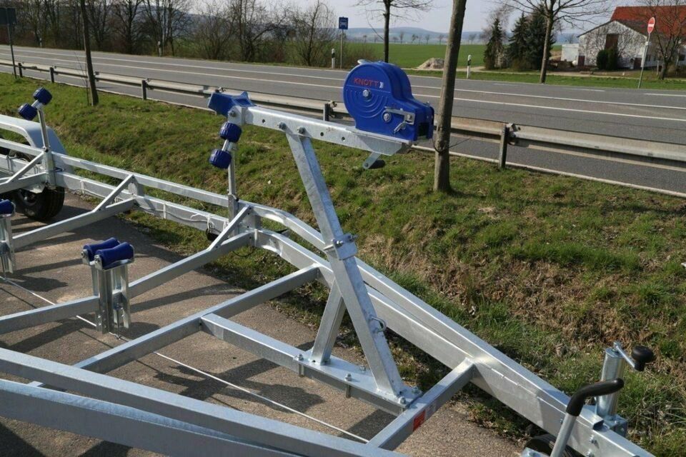 Blyss Rimorchi: Bootanhänger Blyss 3500kg Bootstrailer Bootsanhänger Trailer – Nuovo (secondo la descrizione) da Elsau venduto da mietlift 2