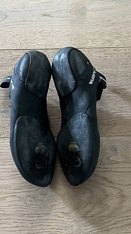 Herrenschuhe: Kletterschuhe Gr. 41 Scarpa Instinct VST – Gebraucht aus Ruggell von bwi_k5zs 1