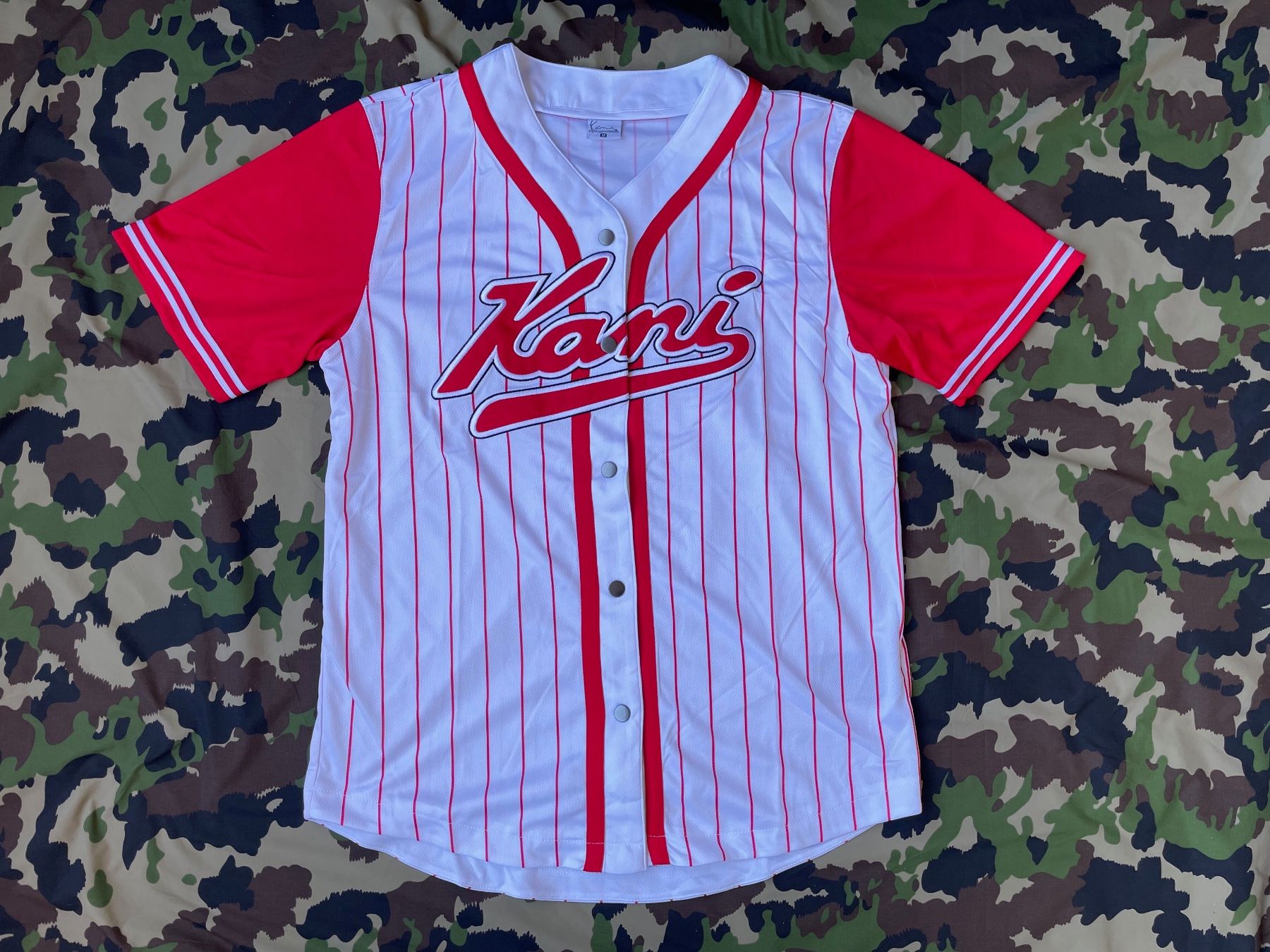 Canottiere & Pantaloni: Karl Kani Baseball Jersey Sz M – Usato da Zürich venduto da le_souk