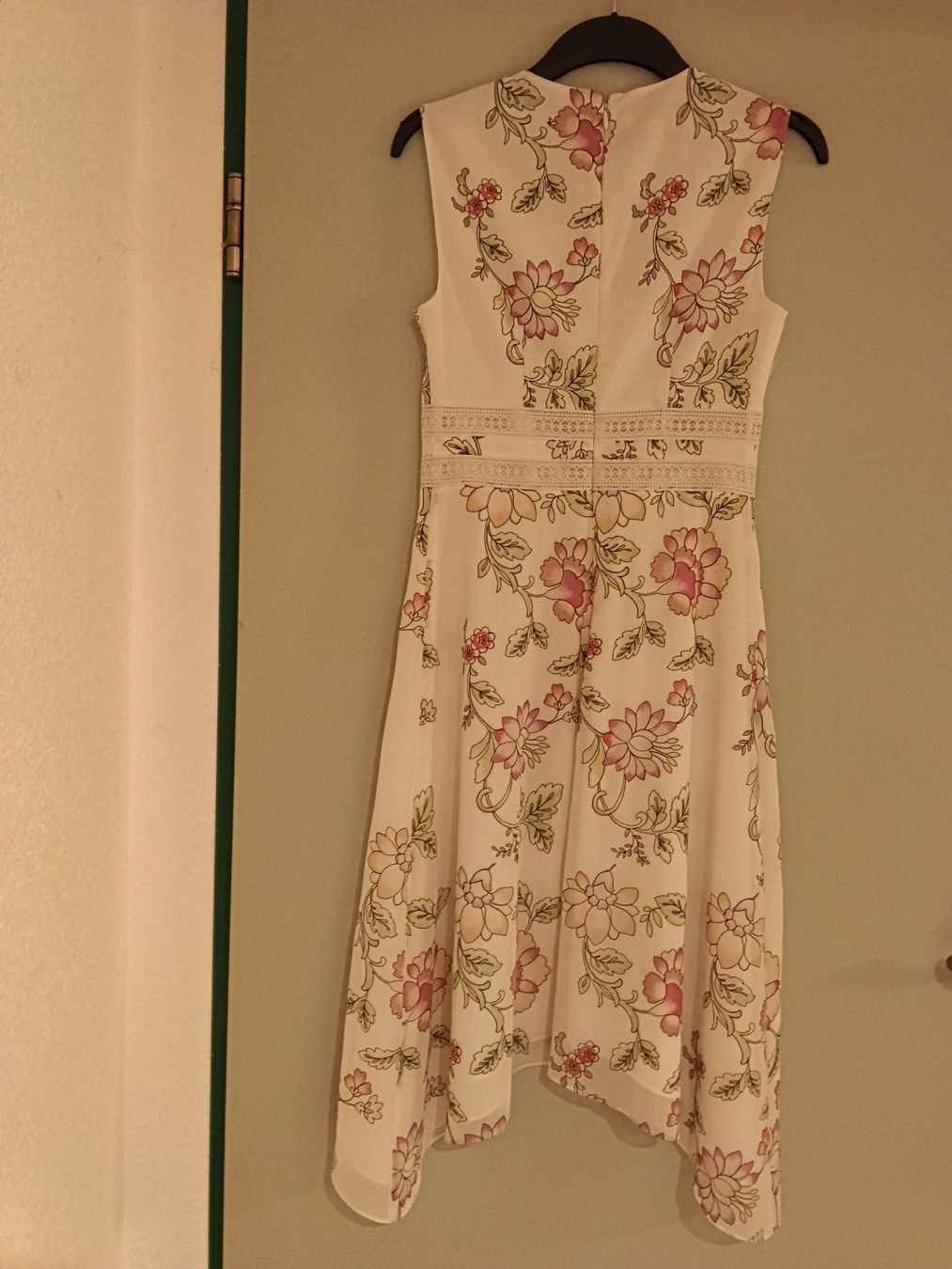 Ted Baker Vestiti: Robe Ted Baker, 1/XS, avec doublure, excellent état, polyest – Usato da Neuchâtel venduto da Virgule50 2
