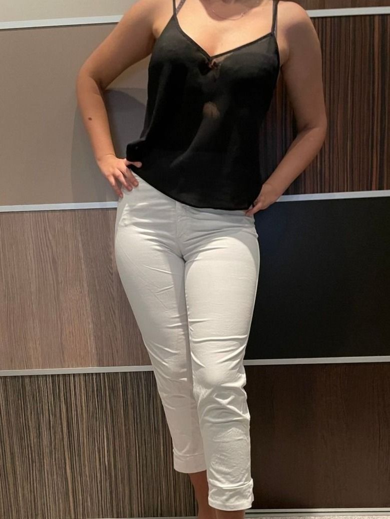 Pantaloni: wiese Capri Hose + schwarze Top Gr. S – Usato da Fribourg venduto da monca