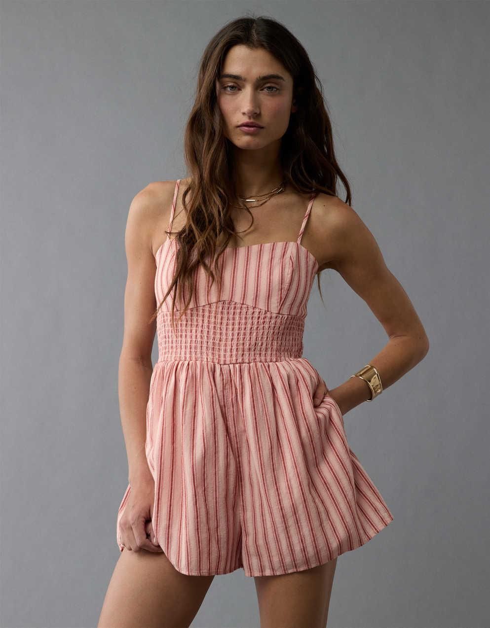 Tute: American Eagle Romper mit gesmoktem Rundhalsausschnitt – Nuovo e nell'imballaggio originale da Brittnau venduto da Arves