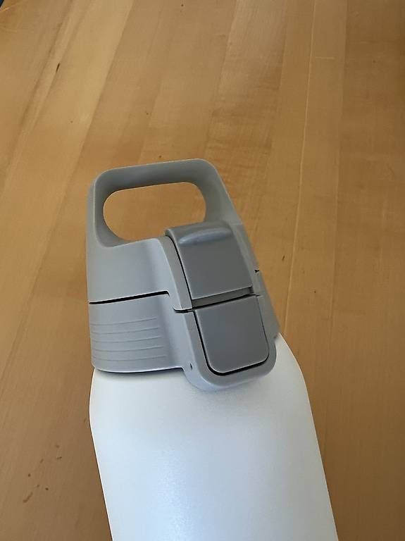 Borracce & Thermos: SIGG SHIELD THERM ONE 750ml, weiss – Usato da Basel venduto da locolorenzo 1