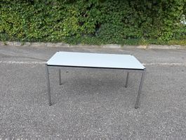 USM Haller Tisch ( Nr.2)150 × 75 cm – Weiss – ab 1.-