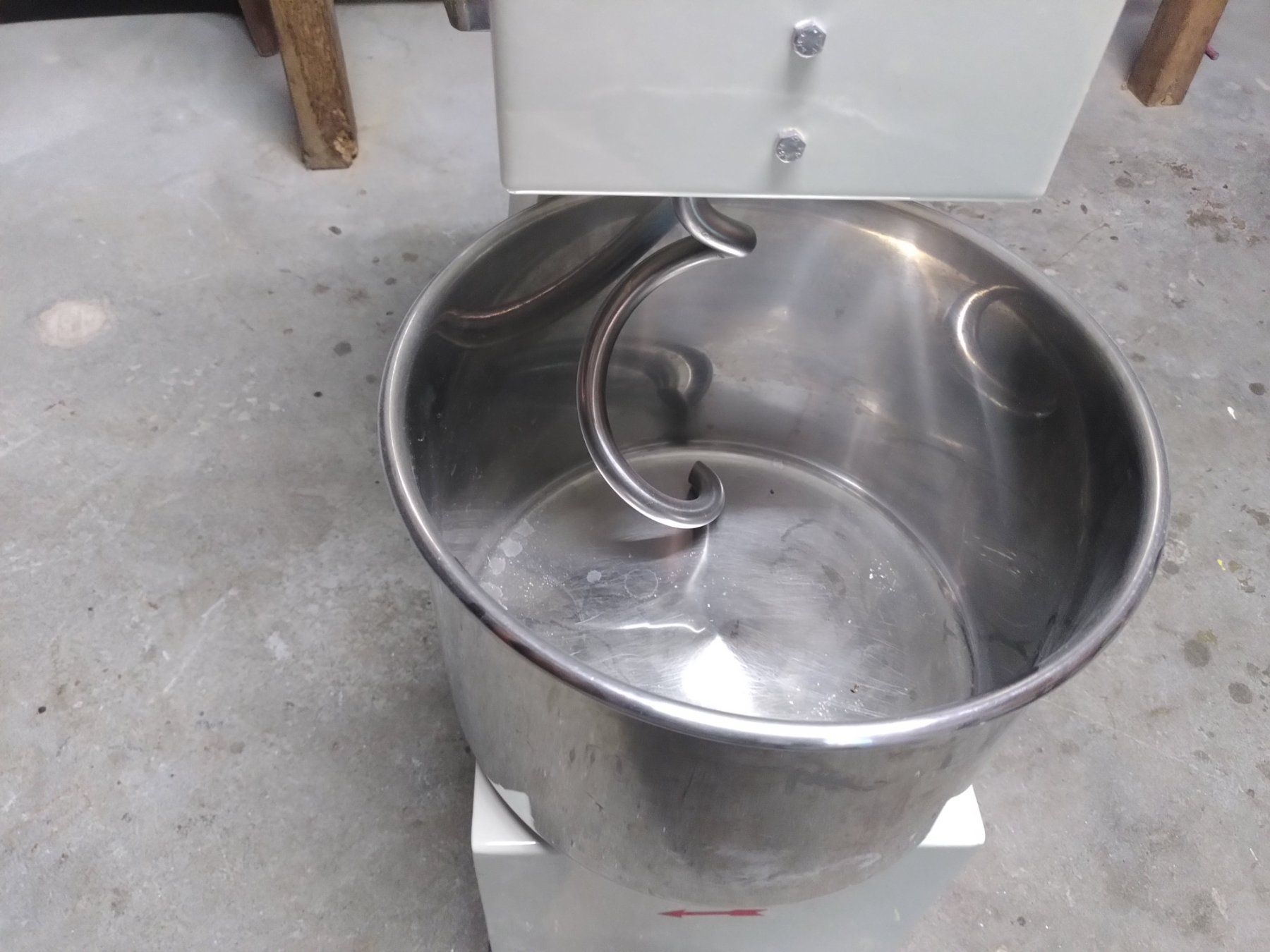 Elettrodomestici da cucina: Teigknetmaschine – Usato da Brig venduto da chregumax 3