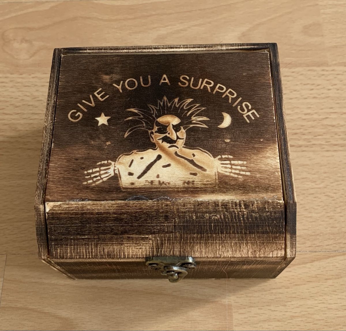 Spielzeuge: Boîte surprise pour faire peur – Neu (gemäss Beschreibung) aus Port von granitod