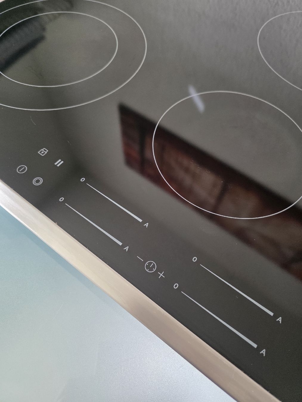 Cucine: Electrolux GK56TSCN Kochfeld Glaskeramik Herd – Usato da Oberwil-Lieli venduto da Schramy 2