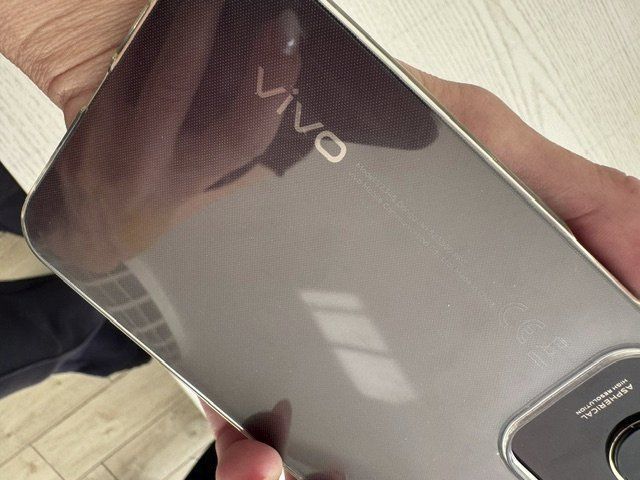 Vivo Telefoni cellulari / Smartphones: VIVO ANDRIOD HANDY – Usato da Opfikon venduto da onlineschweiz 4