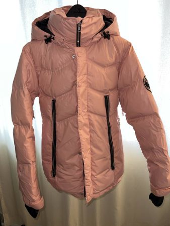 Rosa Winterjacke von Holden - Warm und Stilvoll! Gr. S / M