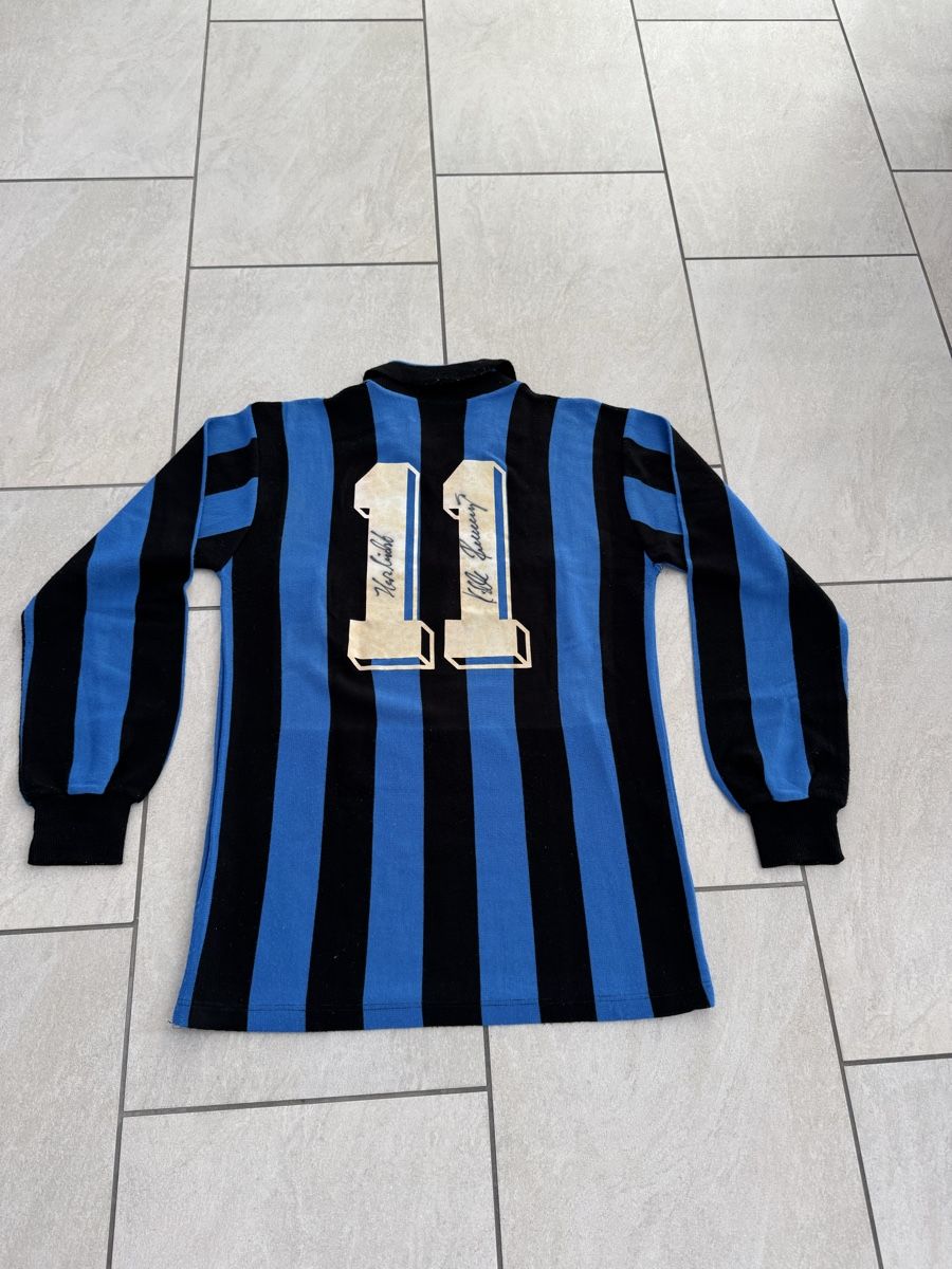 Canottiere & Pantaloni: Inter Trikot Signed by Rummenigge – Usato da Laufenburg venduto da gia_ts98