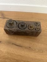 Gewichtssatz mit Holzkasten alt