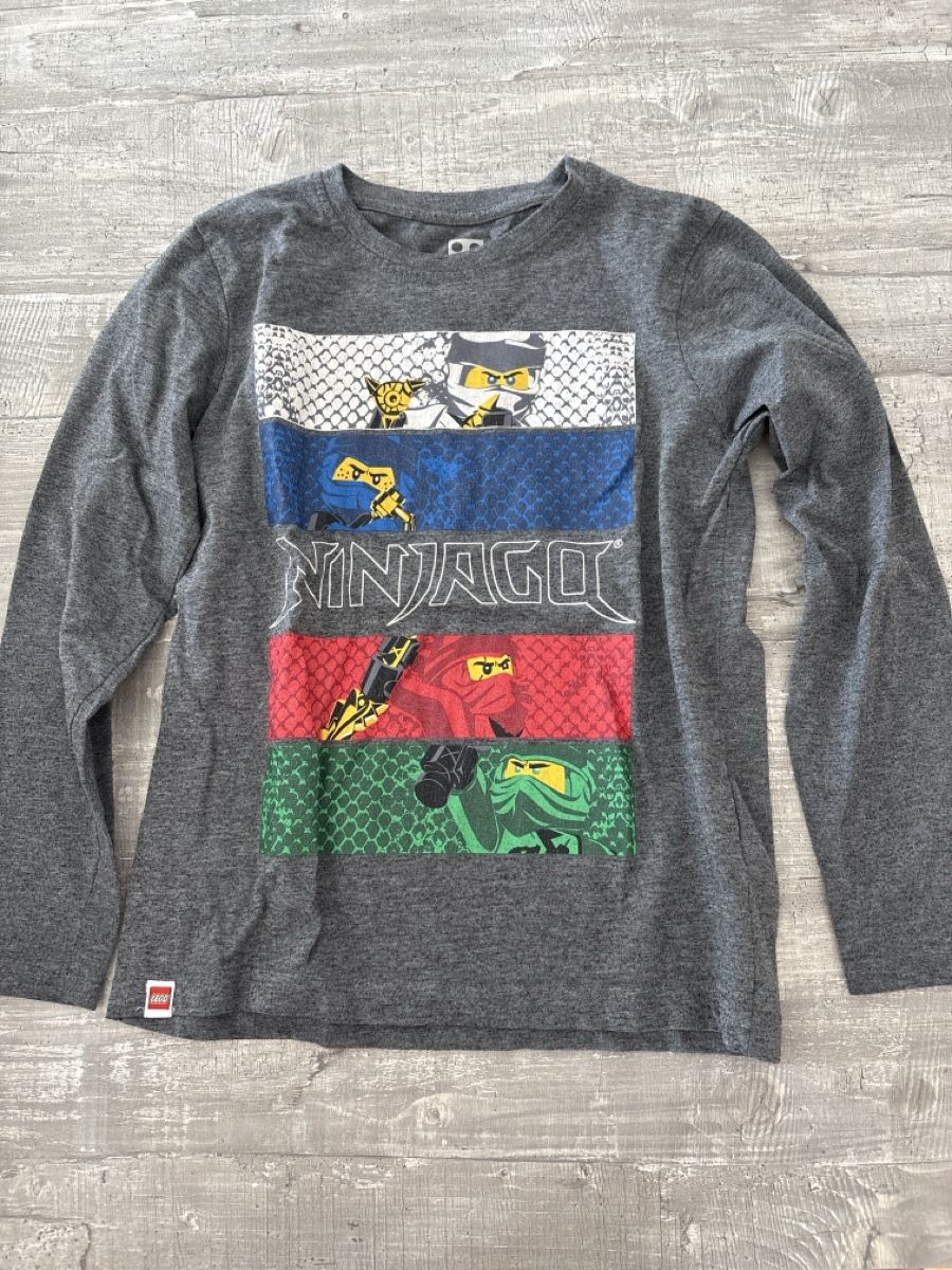 Camicie, T-shirt & Polo: Langarm Shirt 128 Ninjago – Usato da Schliern b. Köniz venduto da Giulae