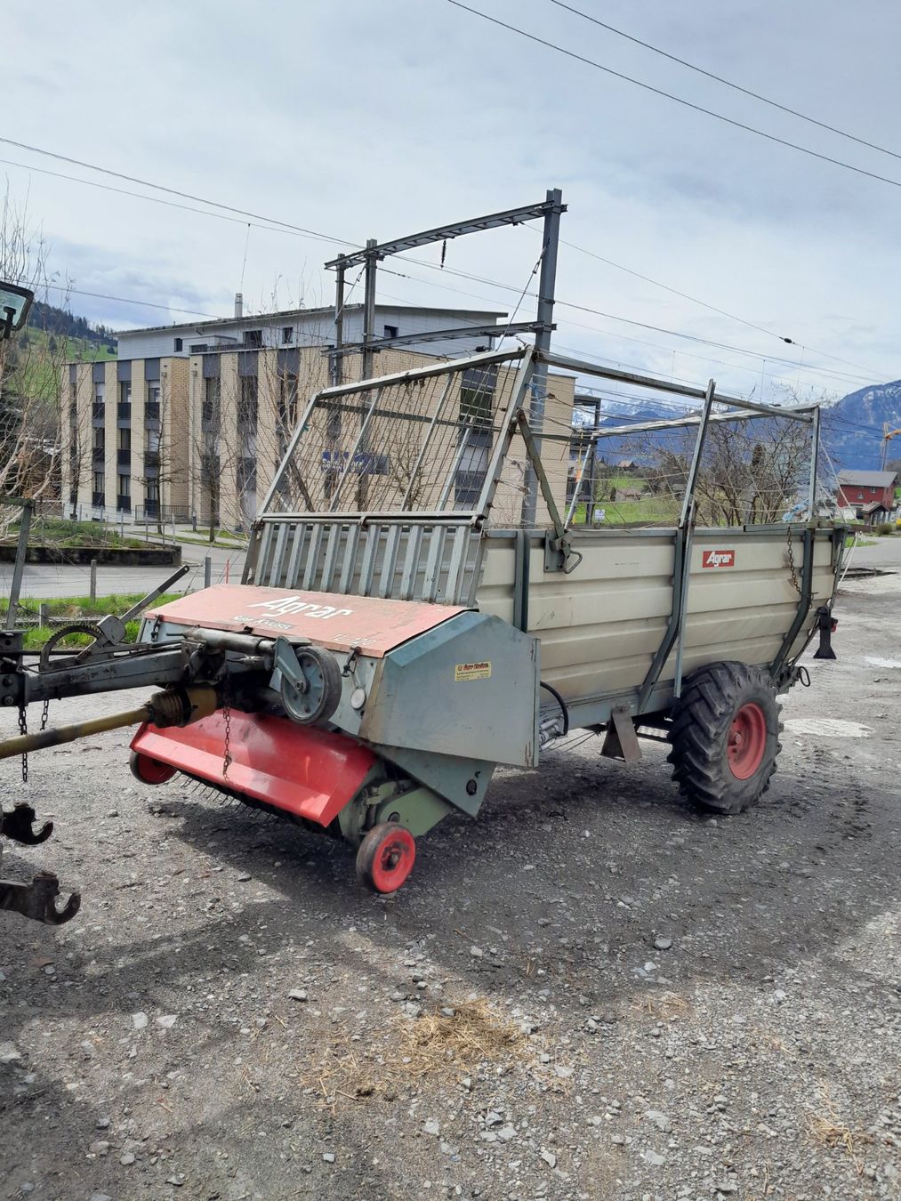 Tutte le macchine: Ladewagen agrar – Usato da Sattel venduto da luawiba 1