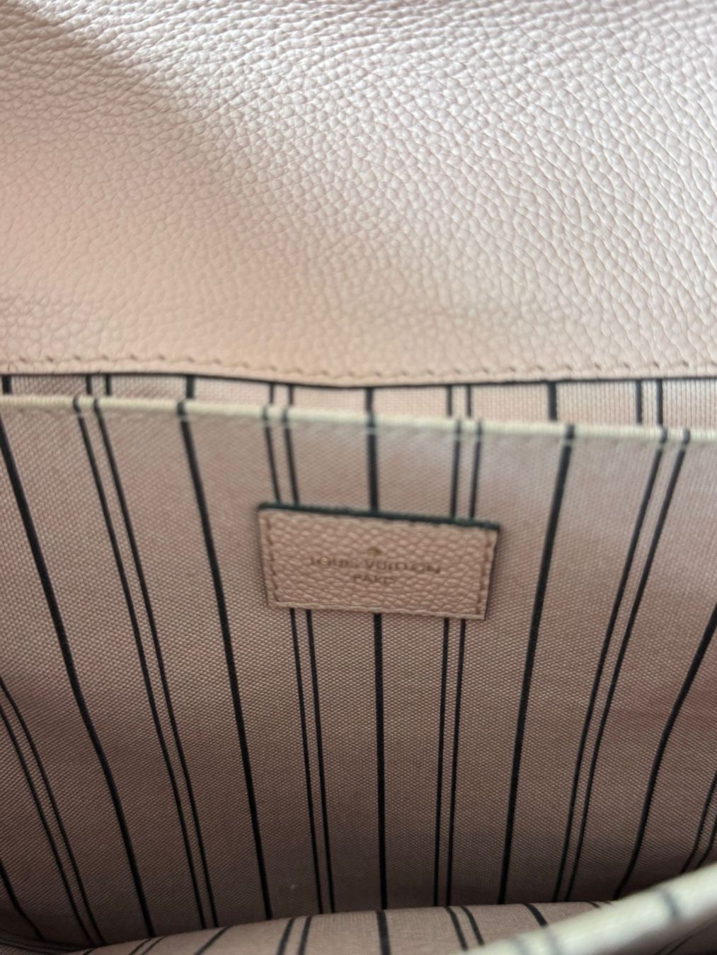 Louis Vuitton Borse da donna: Louis Vuitton Metis Tasche – Usato da Männedorf venduto da Vechat 5