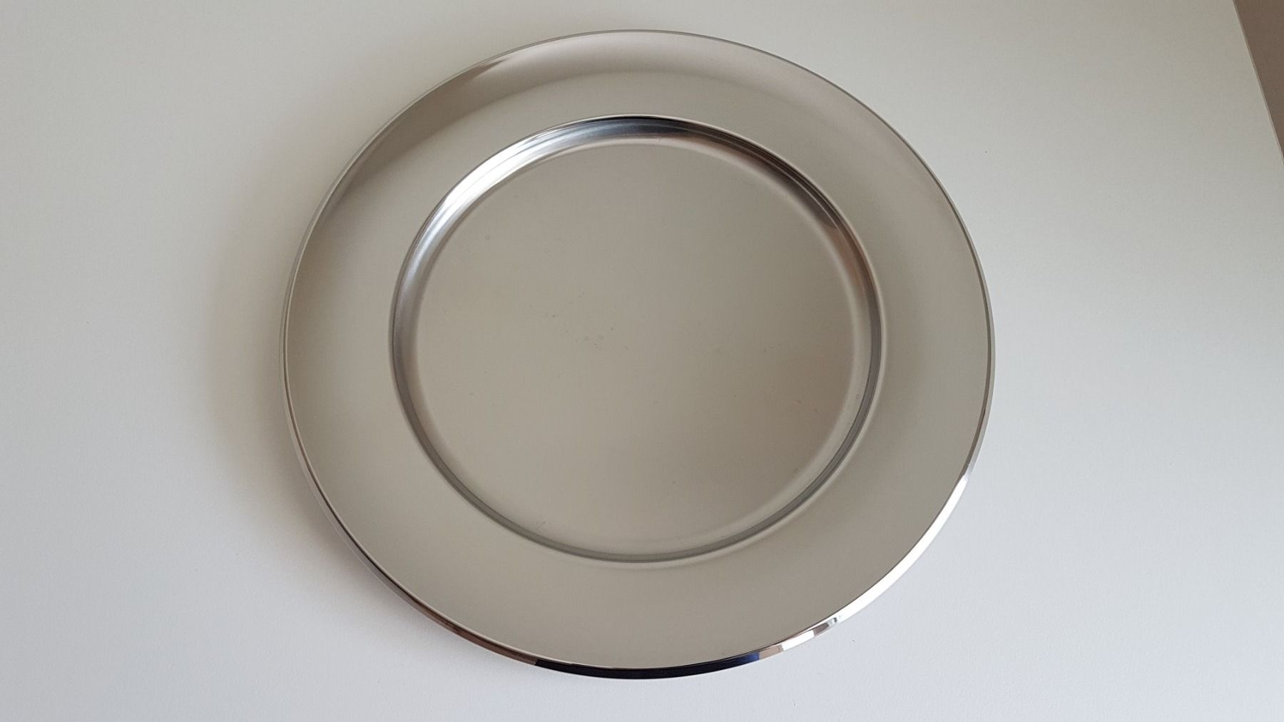 Alessi Piatti di portata: Alessi Servierteller – Nuovo (secondo la descrizione) da Basel venduto da dav_6dyd