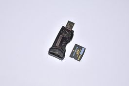 Olympus 512 MB XD Karte mit MAUSB-100 USB Reader/Writer